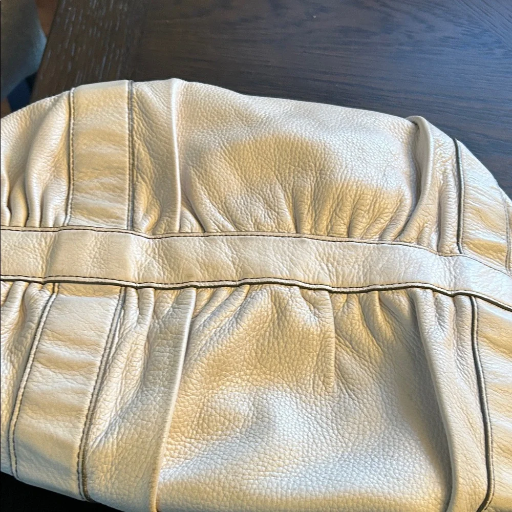 Cole Hann Cream/WhiteLeather Shoulder Bag